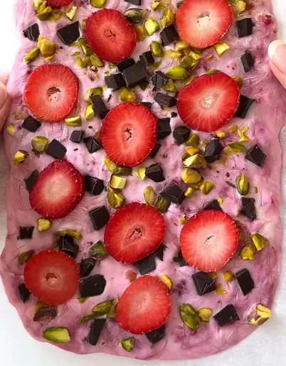 Yogurt bark tray with four topping sections